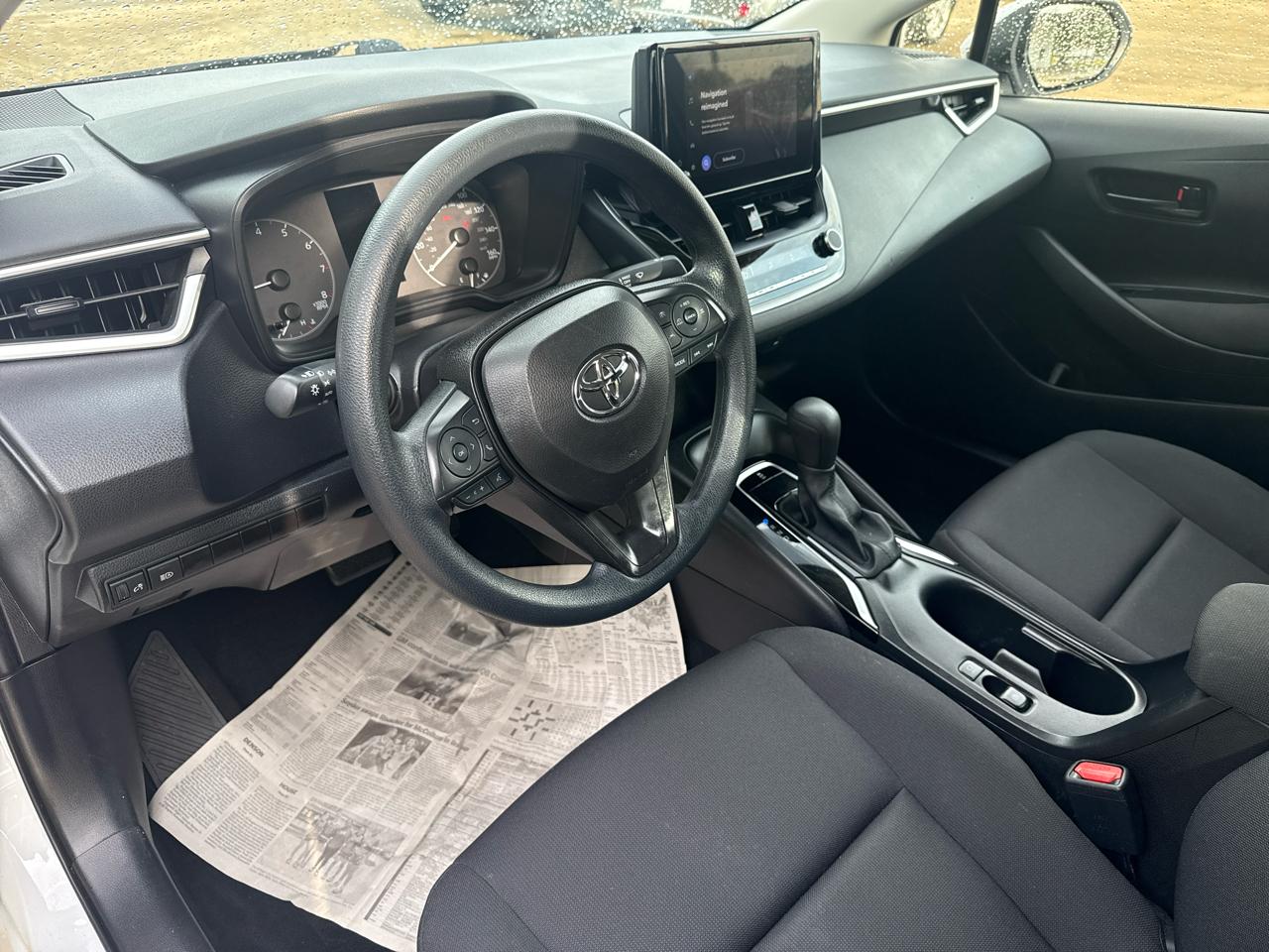 Toyota Corolla LE 2024