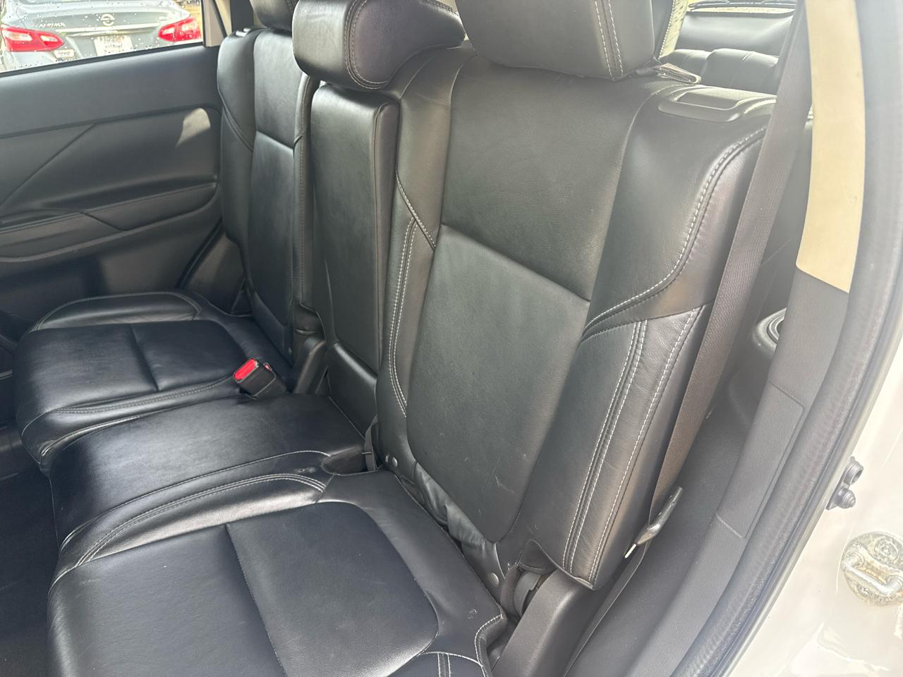 Mitsubishi Outlander SE 2WD 2020