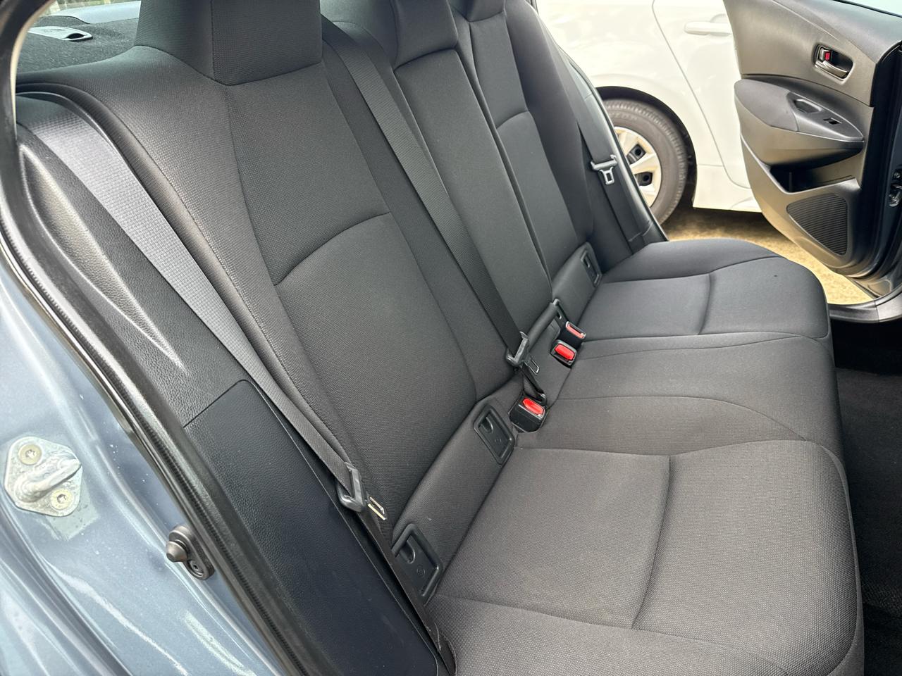 Toyota Corolla LE 2024