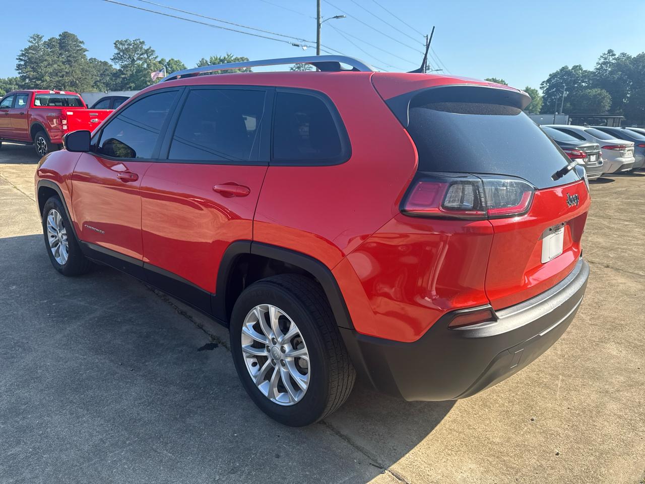 Jeep Cherokee Latitude FWD 2021