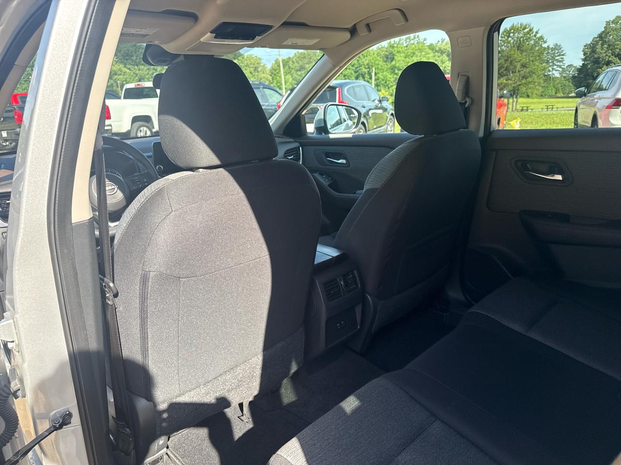 Nissan Rogue SV 2023