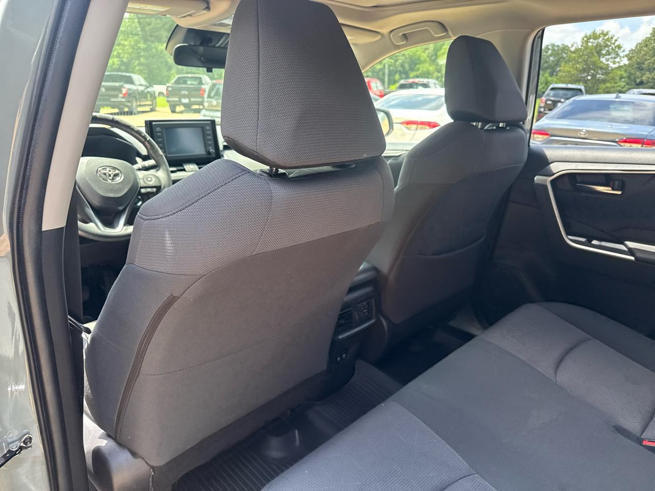 Toyota RAV4 XLE AWD 2019