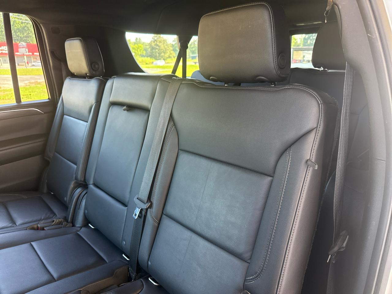 Chevrolet Suburban LT 2WD 2021