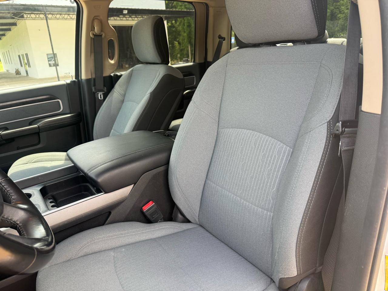 RAM 2500 Tradesman Crew Cab SWB 4WD 2020