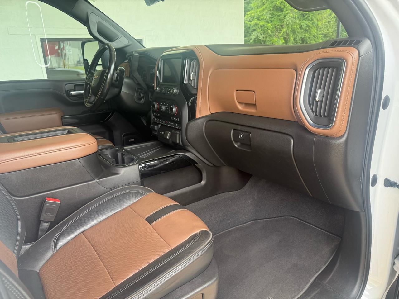 Chevrolet Silverado 3500HD High Country Crew Cab 4WD 2021