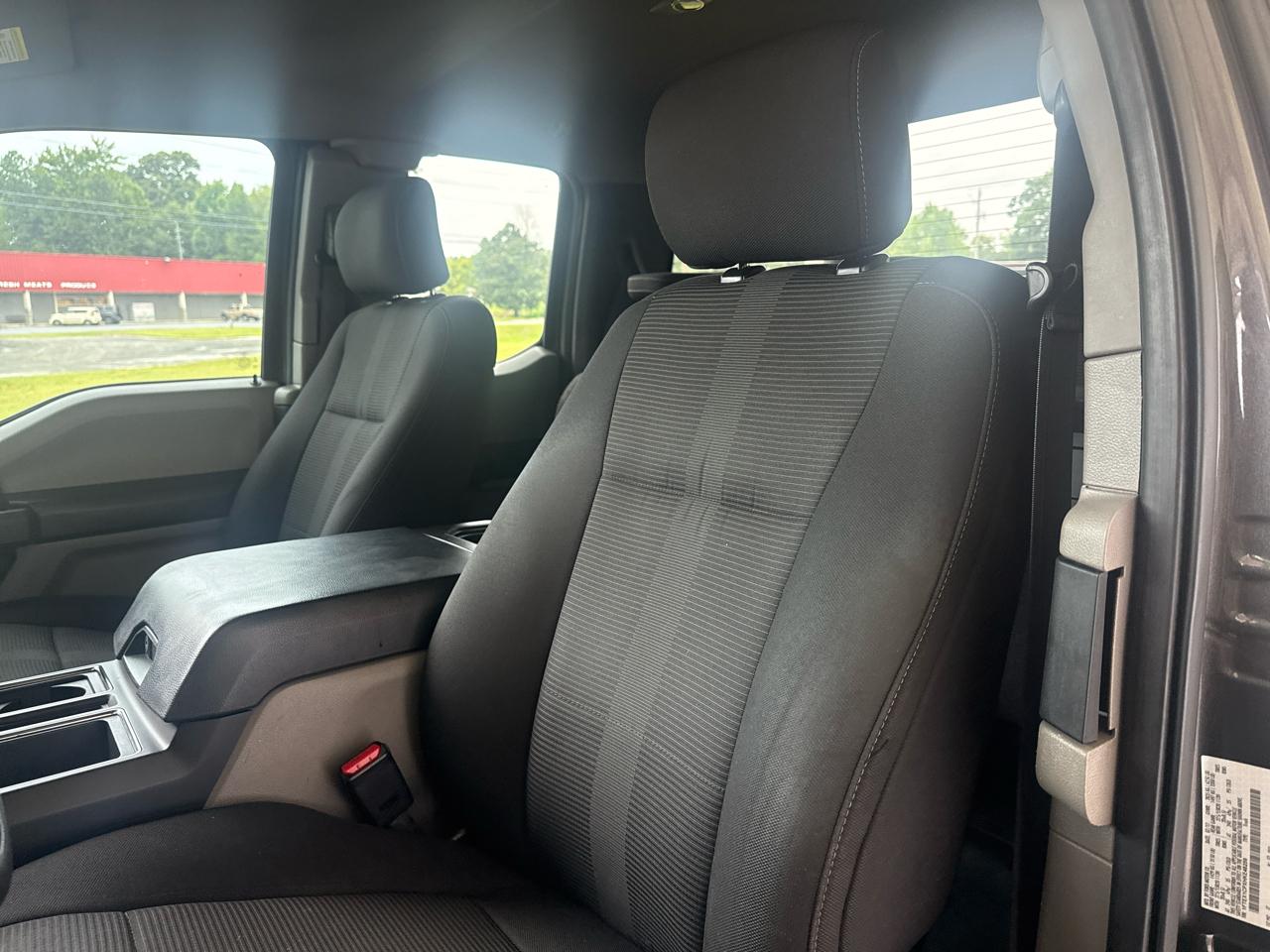 Ford F-150 2WD SuperCab 145" XL 2017
