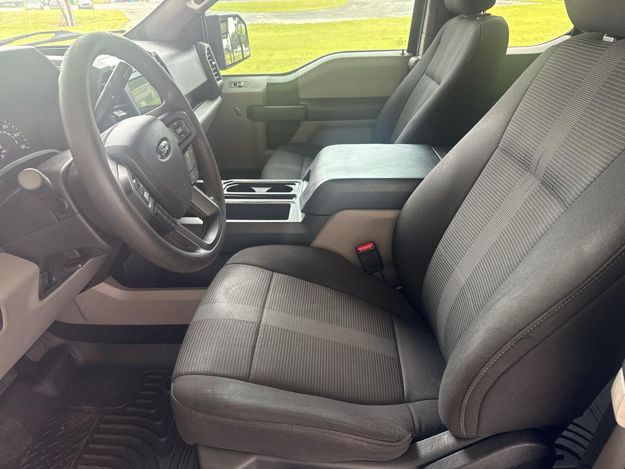Ford F-150 2WD SuperCab 145" XL 2017
