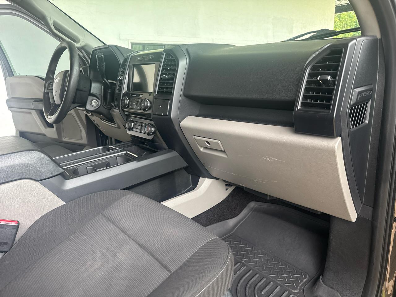 Ford F-150 2WD SuperCab 145" XL 2017