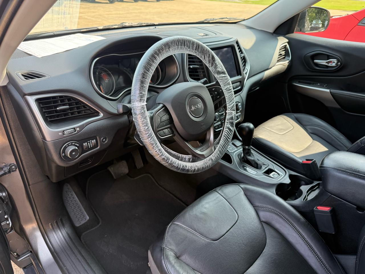 Jeep Cherokee Latitude Lux FWD 2021