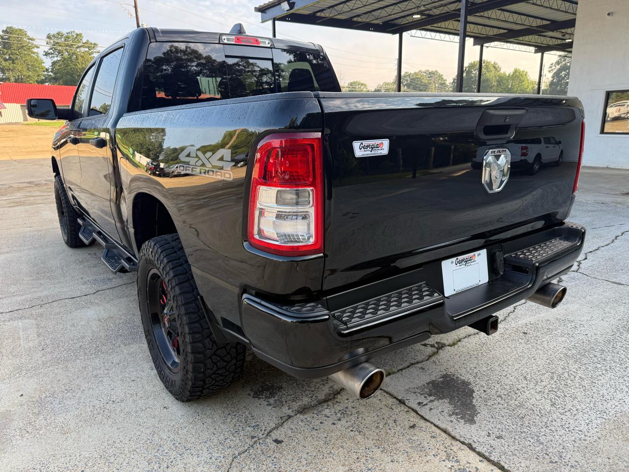 RAM 1500 Tradesman Crew Cab SB 4WD 2019