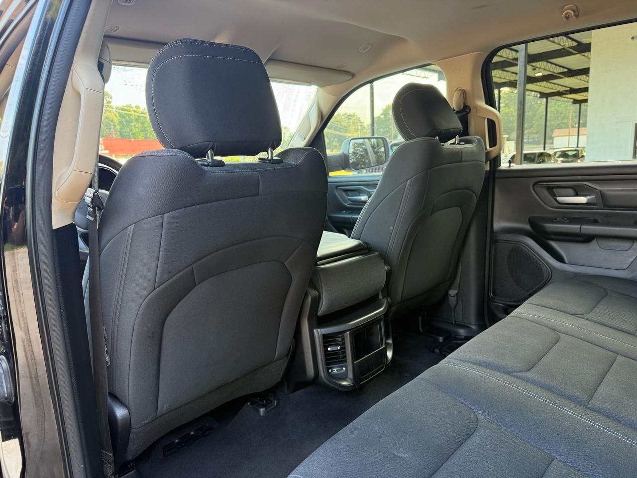 RAM 1500 Tradesman Crew Cab SB 4WD 2019