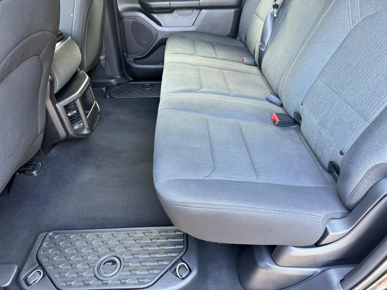 RAM 1500 Tradesman Crew Cab SB 4WD 2019