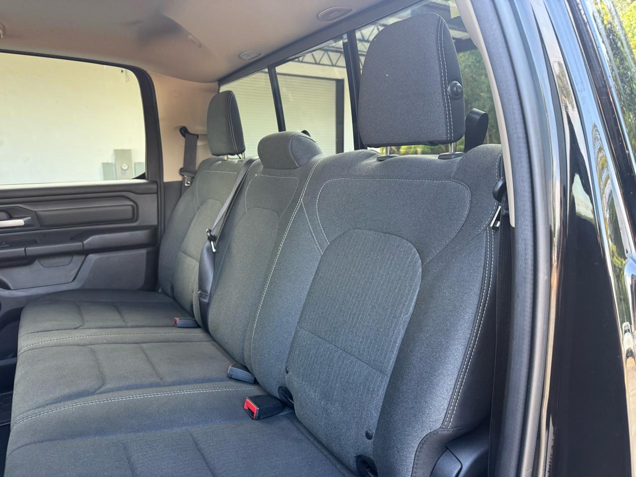 RAM 1500 Tradesman Crew Cab SB 4WD 2019