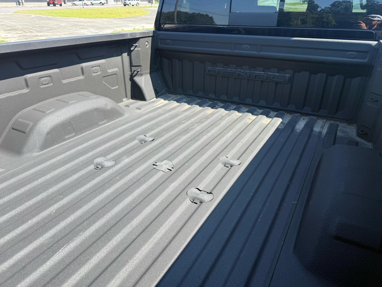 GMC Sierra 2500HD Denali Crew Cab 4WD SB 2024