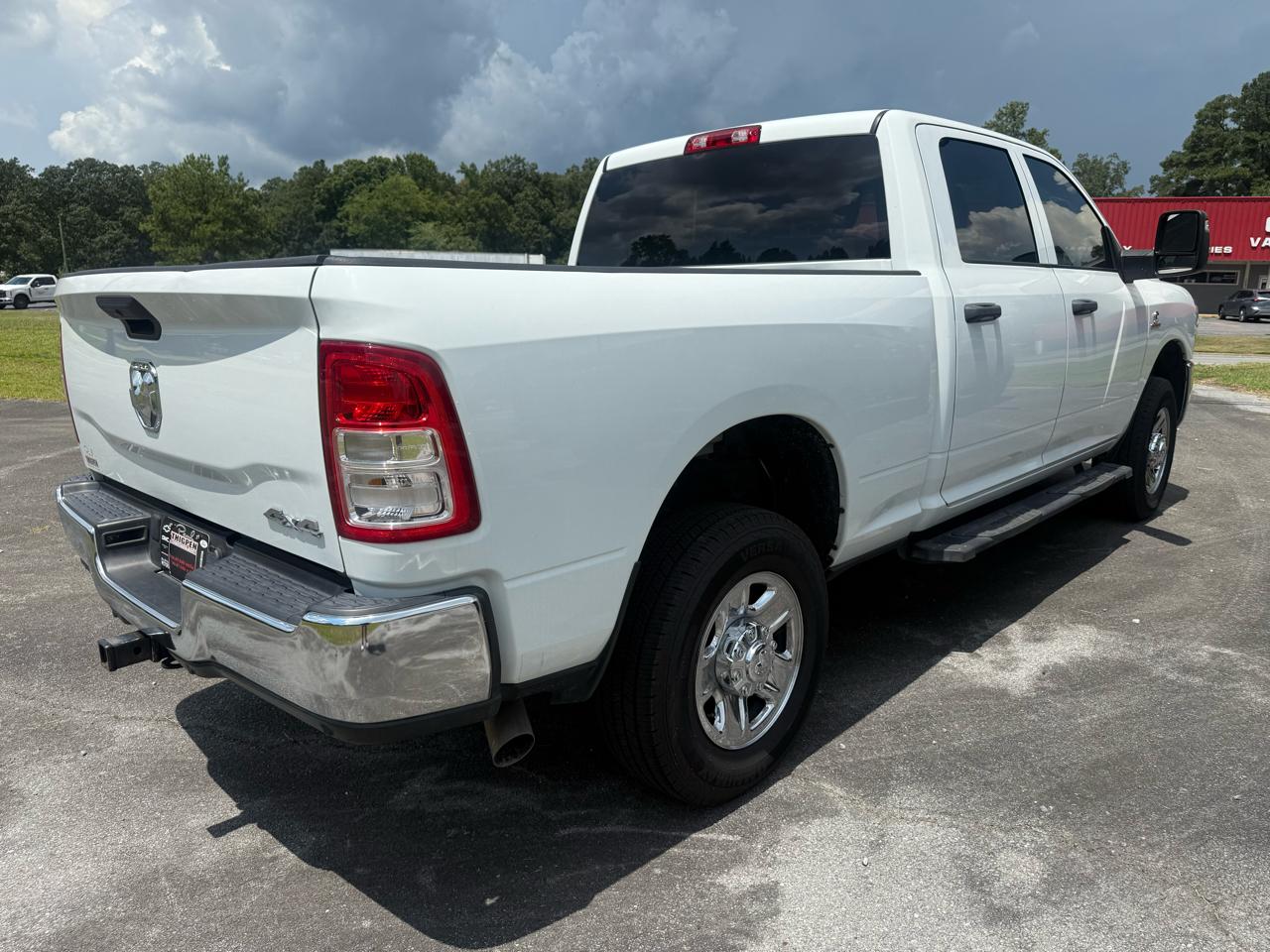RAM 2500 Tradesman Crew Cab SWB 4WD 2024