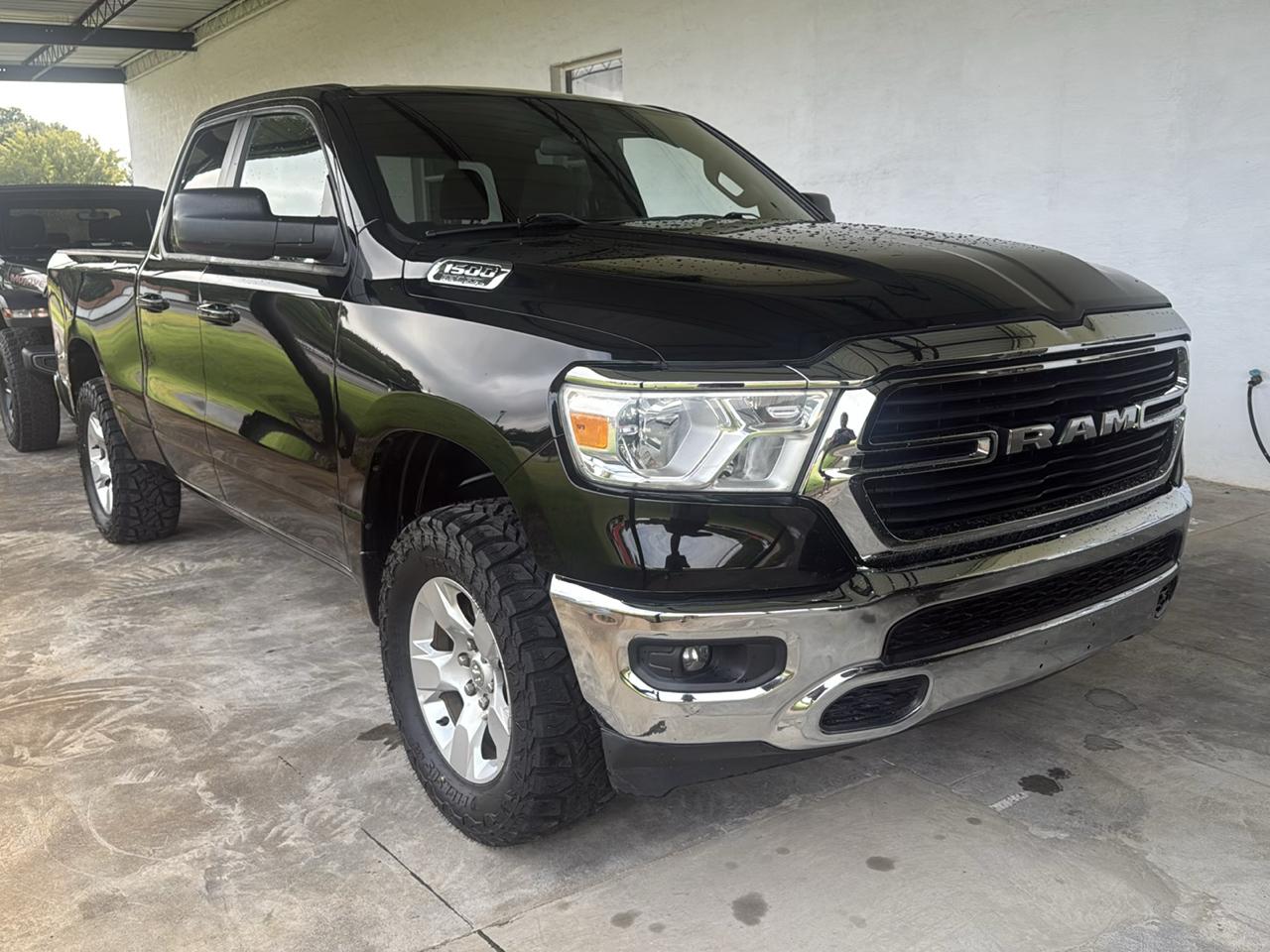 RAM 1500 Big Horn Quad Cab 4WD 2021