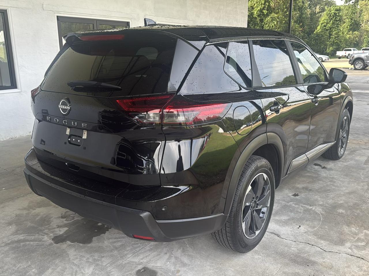 Nissan Rogue SV 2025