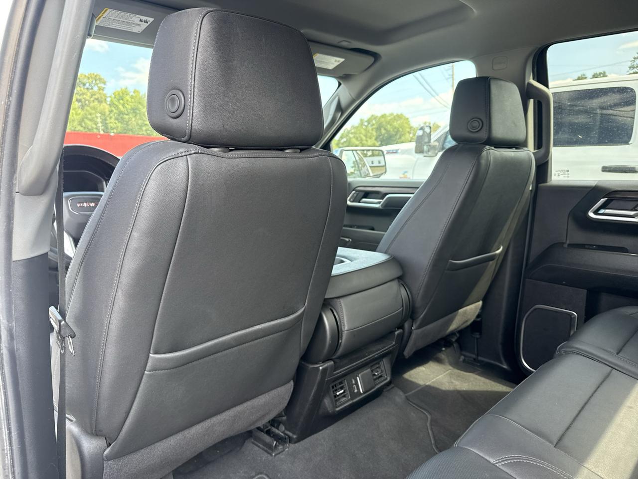 GMC Sierra 1500 SLT Crew Cab 4WD 2025