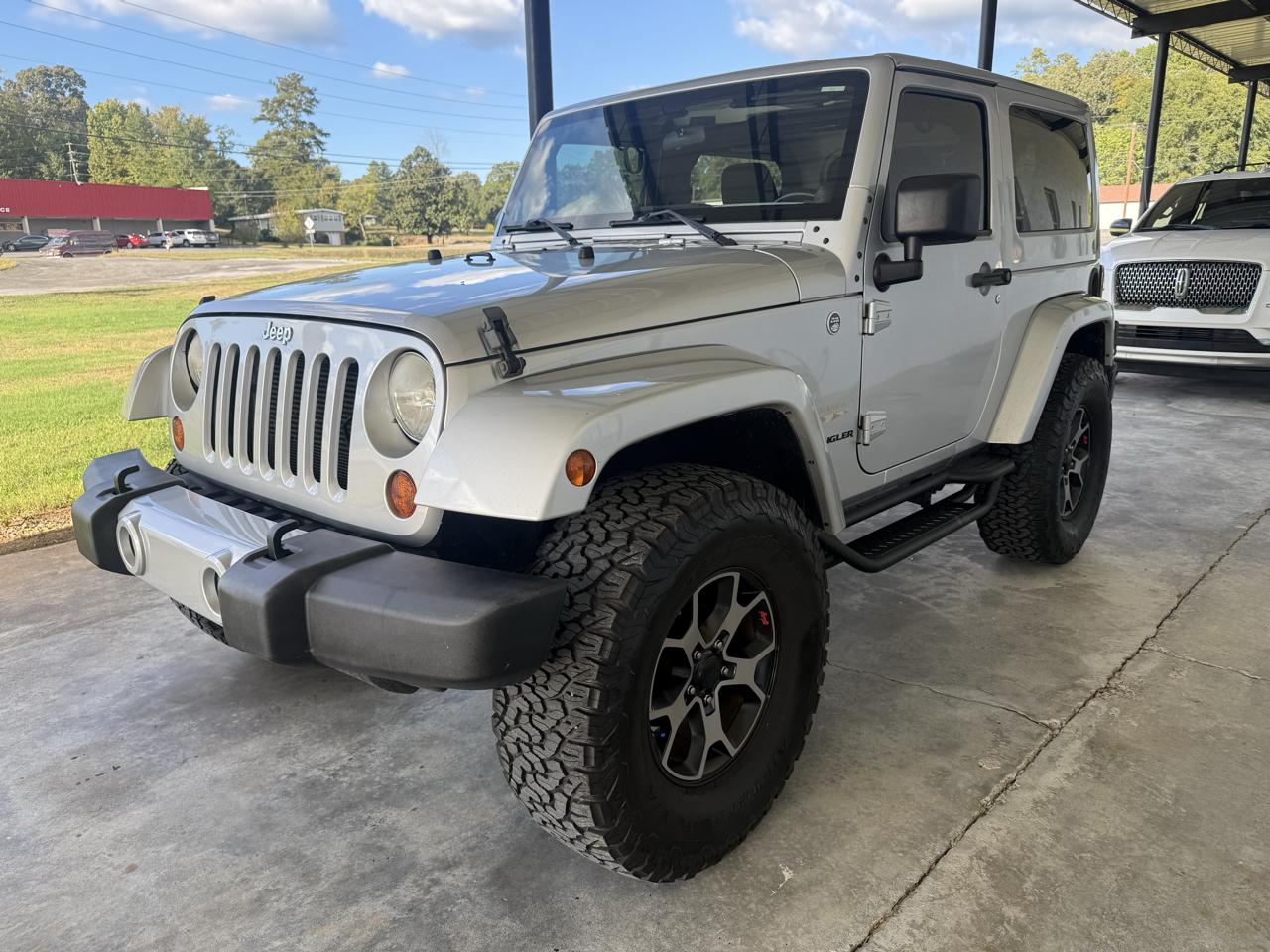 Jeep Wrangler Sahara 4WD 2012