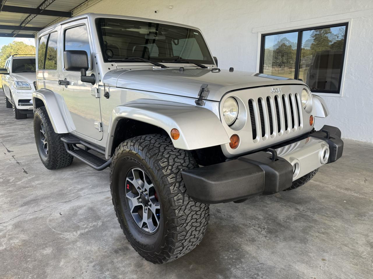 Jeep Wrangler Sahara 4WD 2012