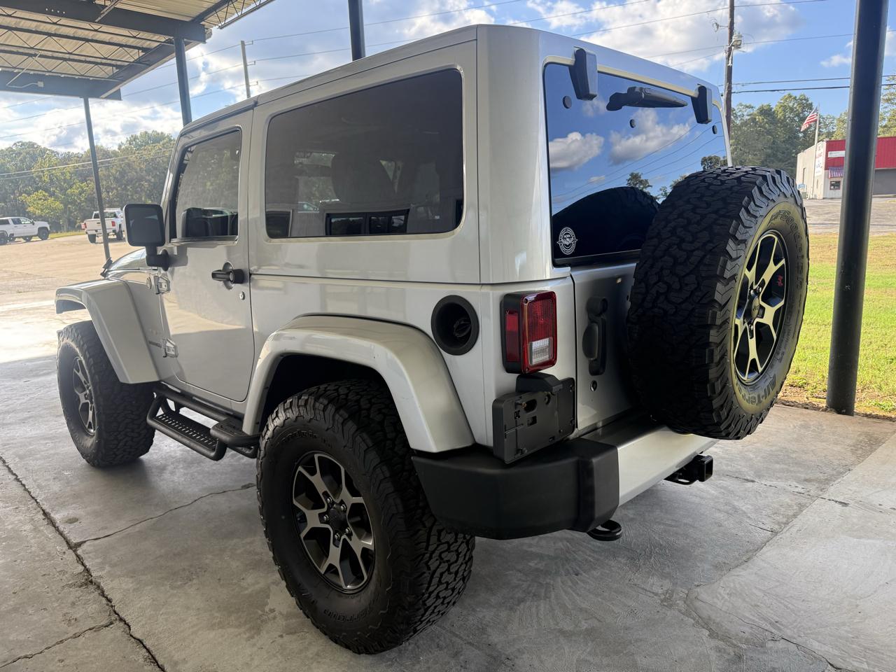 Jeep Wrangler Sahara 4WD 2012