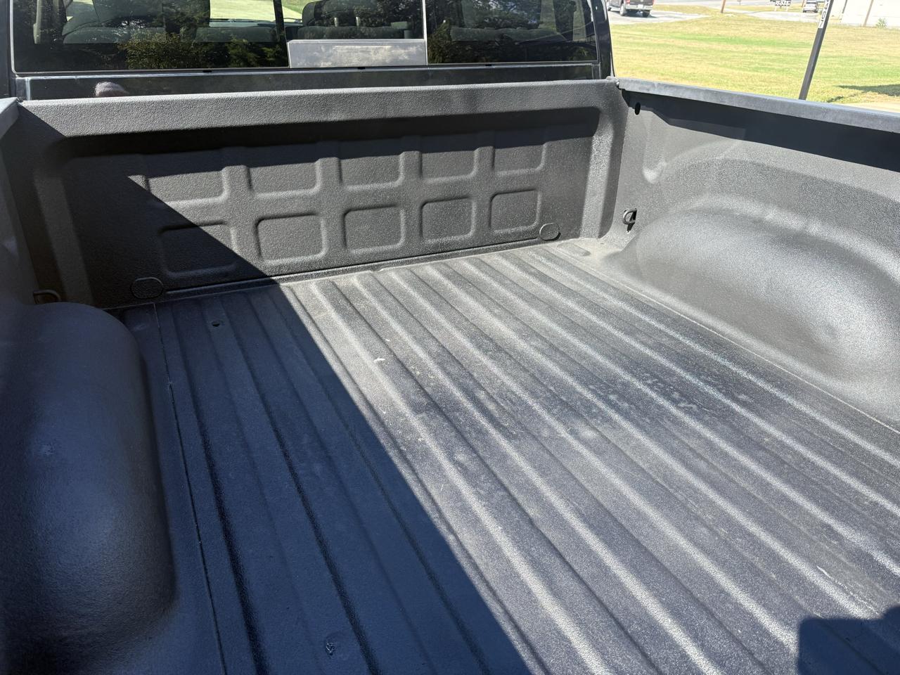 RAM 1500 4WD Crew Cab 149" Outdoorsman 2013