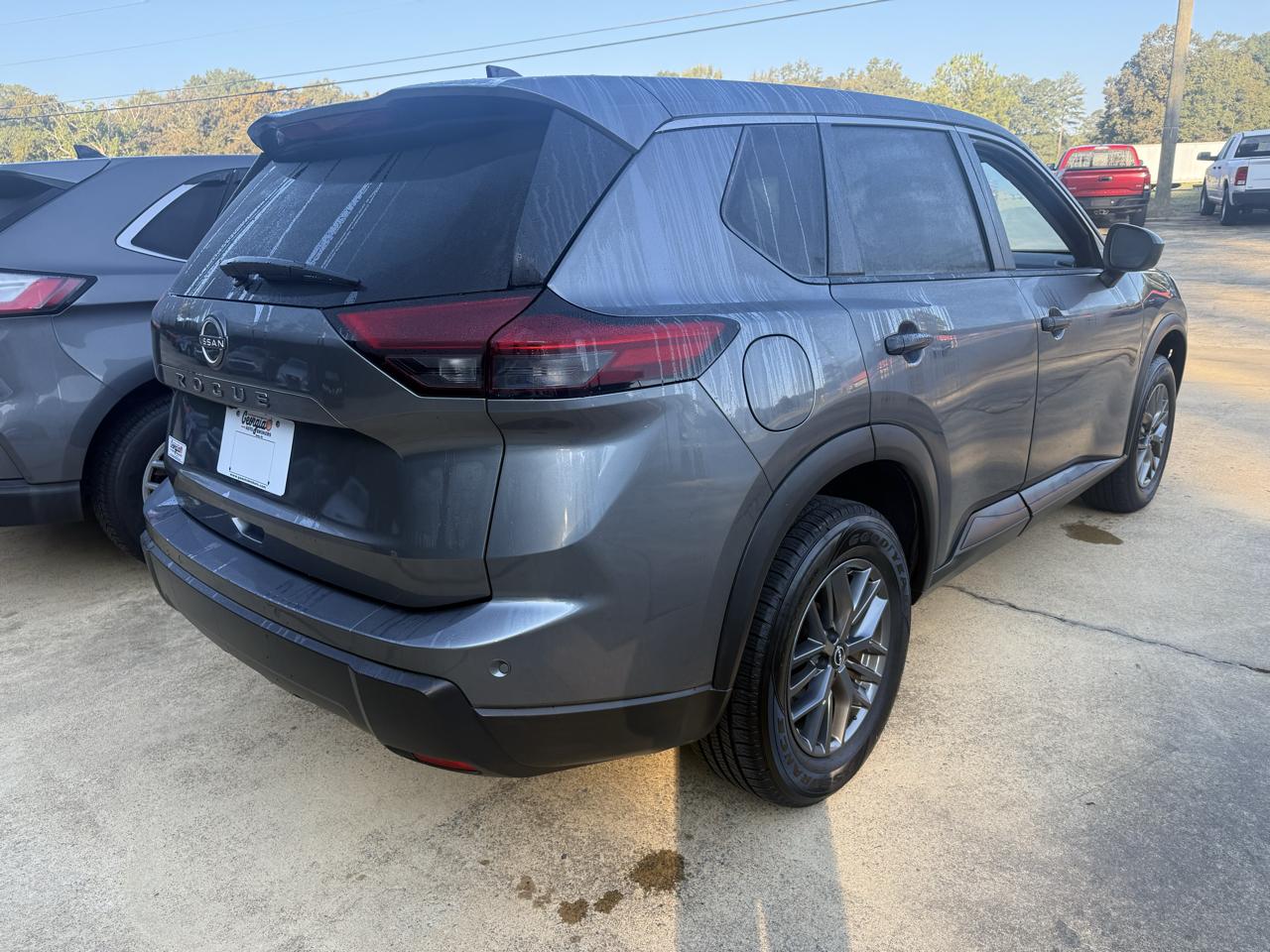 Nissan Rogue S 2024