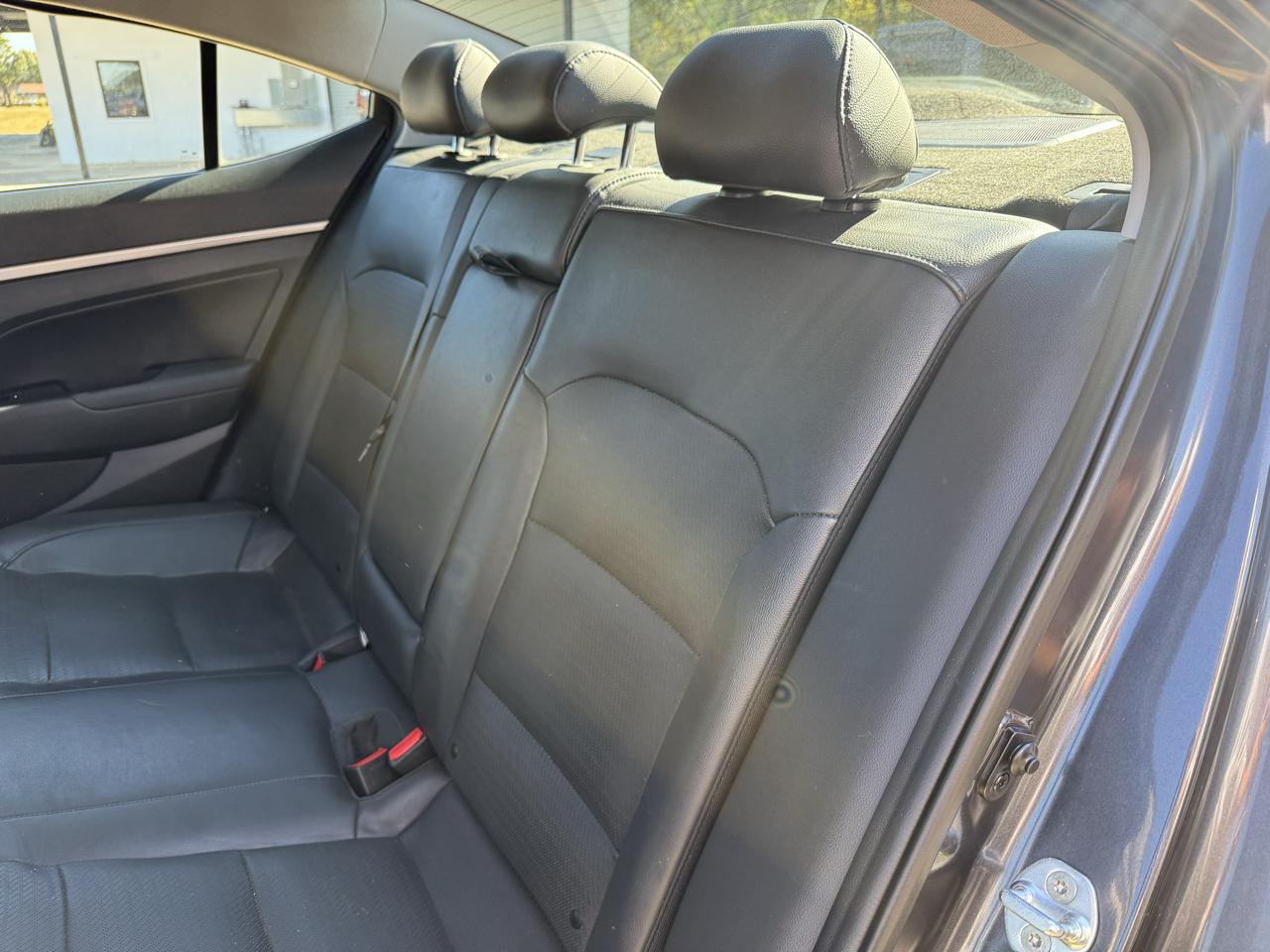 Hyundai Elantra Limited 2020