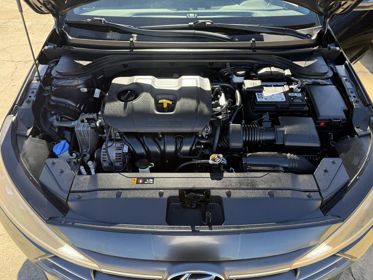 Hyundai Elantra Limited 2020