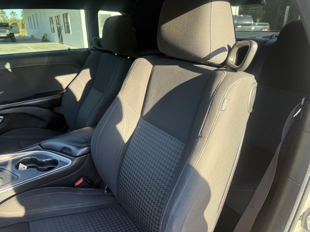 Dodge Challenger SXT 2019
