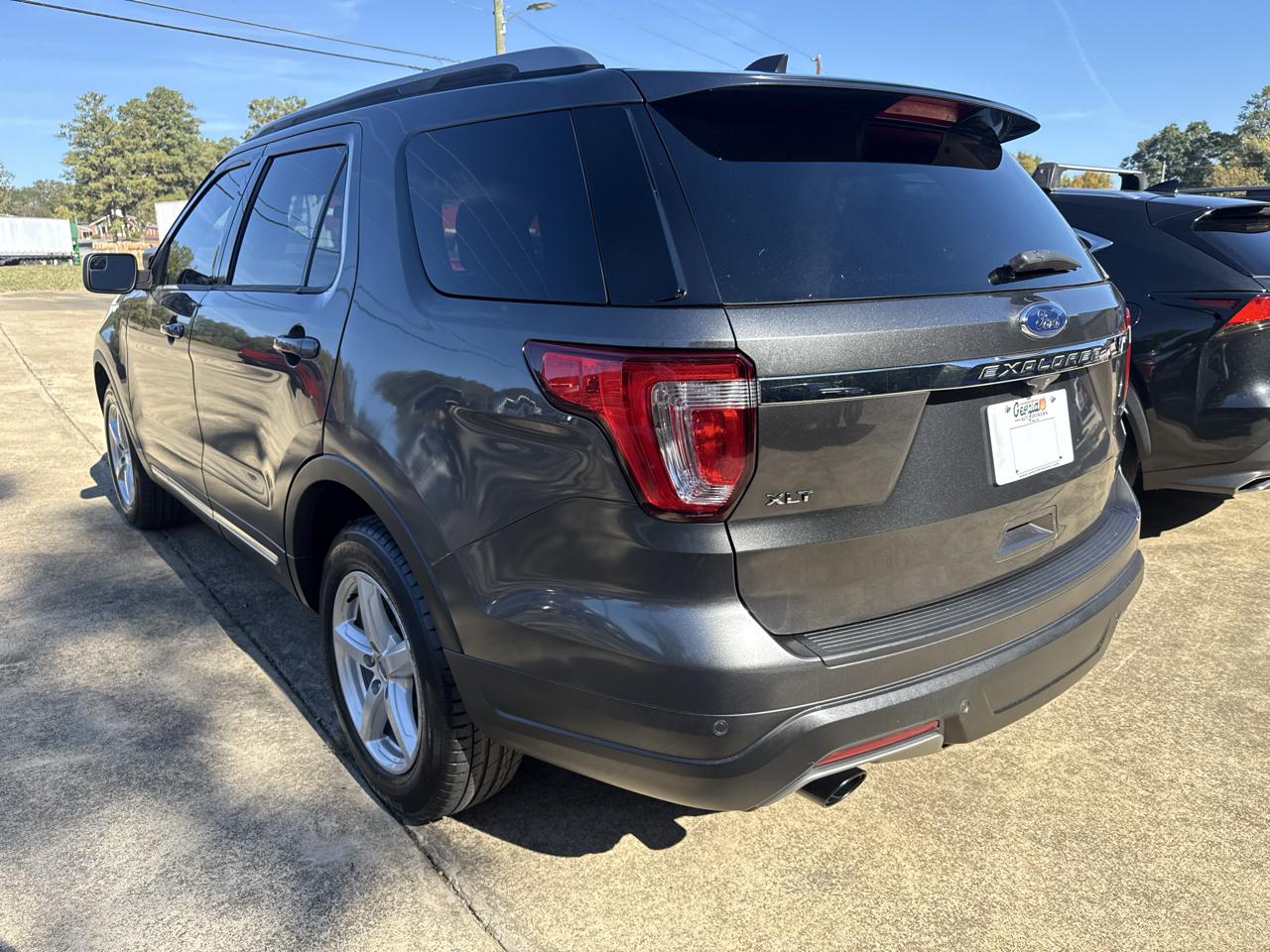 Ford Explorer XLT RWD 2019