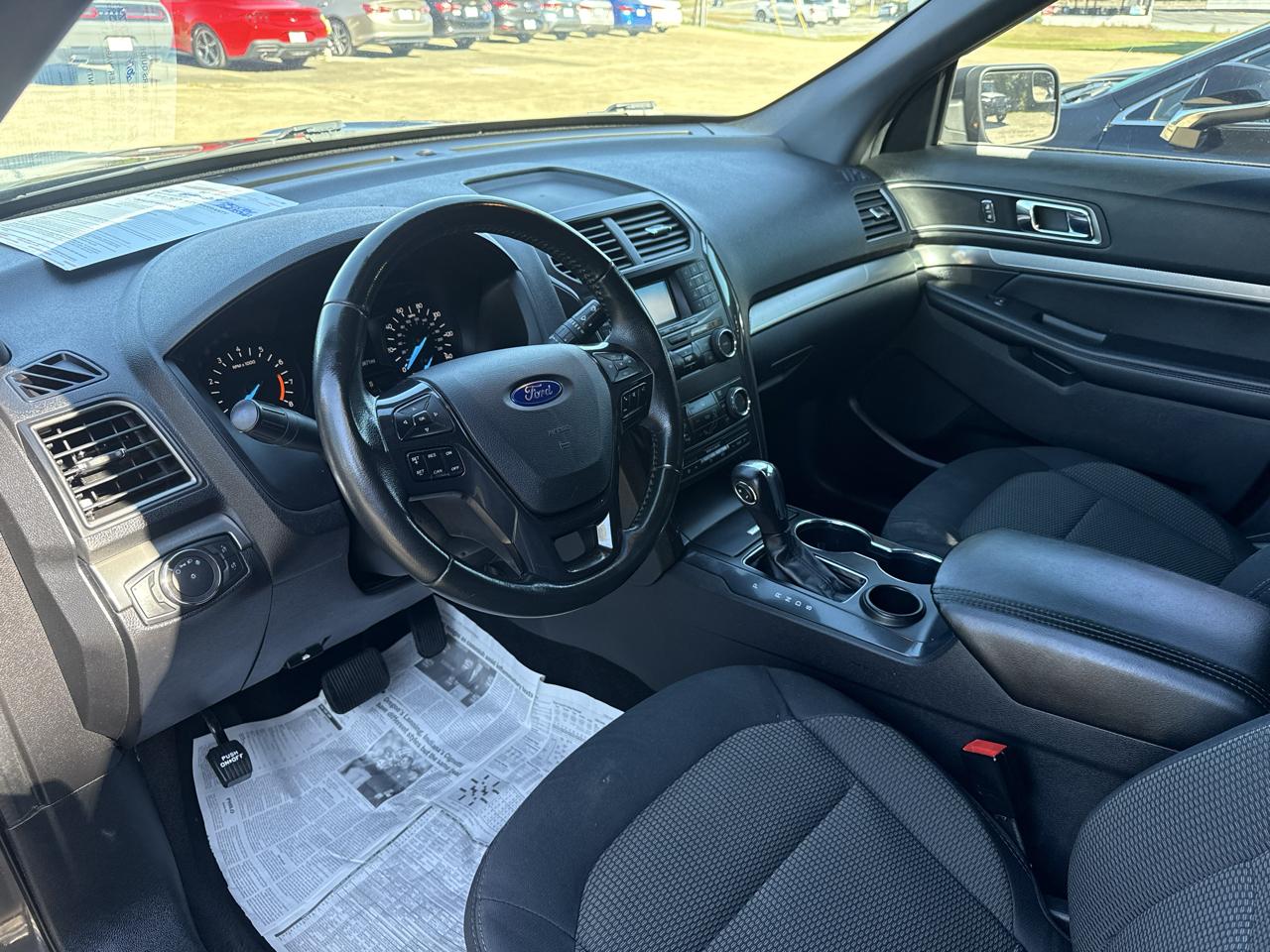 Ford Explorer XLT RWD 2019
