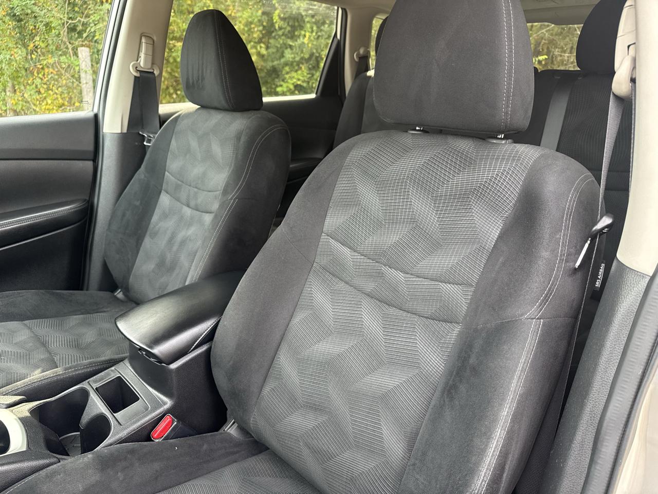 Nissan Rogue S 2WD 2014