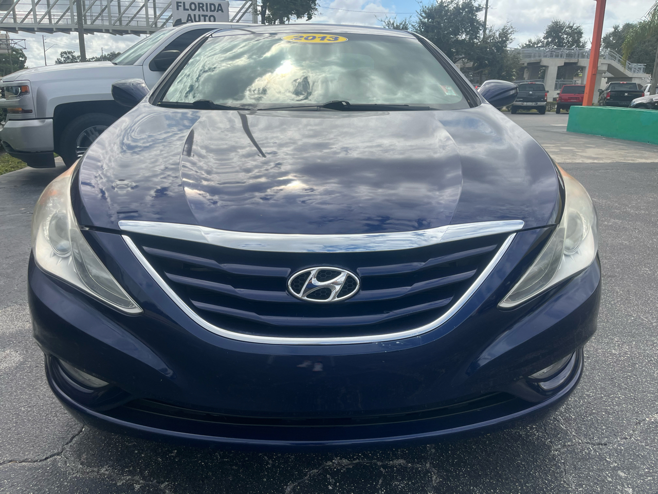 Hyundai Sonata 4dr Sdn 2.4L Auto GLS 2013