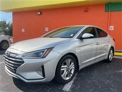 2019 Hyundai Elantra 