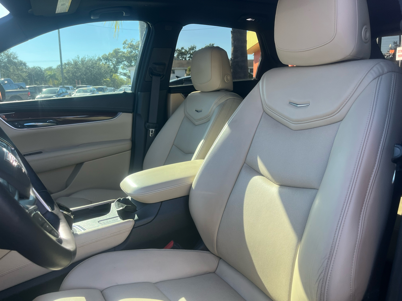 Cadillac XT5 AWD 4dr Luxury 2017