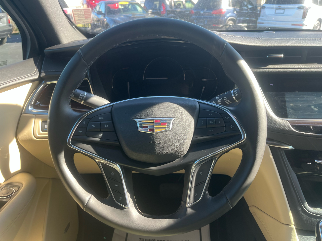 Cadillac XT5 AWD 4dr Luxury 2017