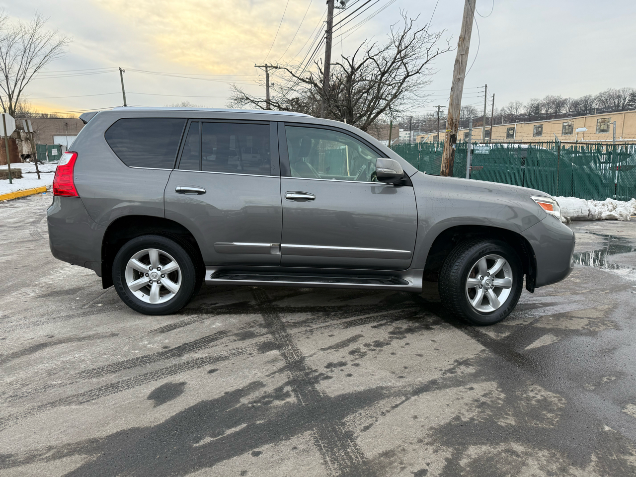 Lexus GX 460 4WD 4dr 2012