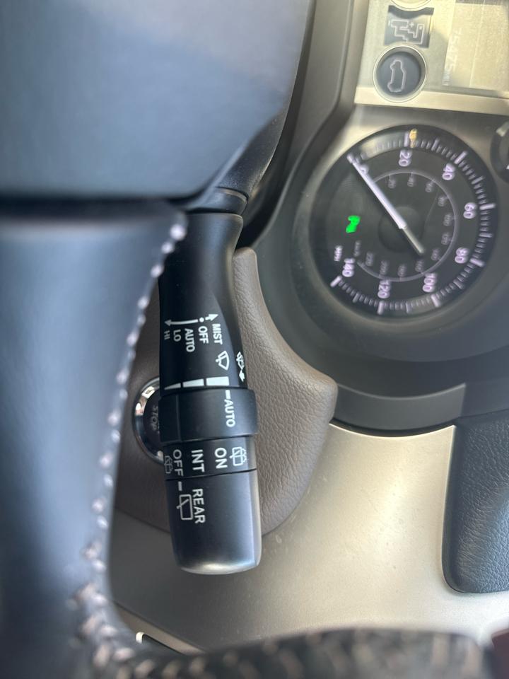 Lexus GX 460 4WD 4dr 2012