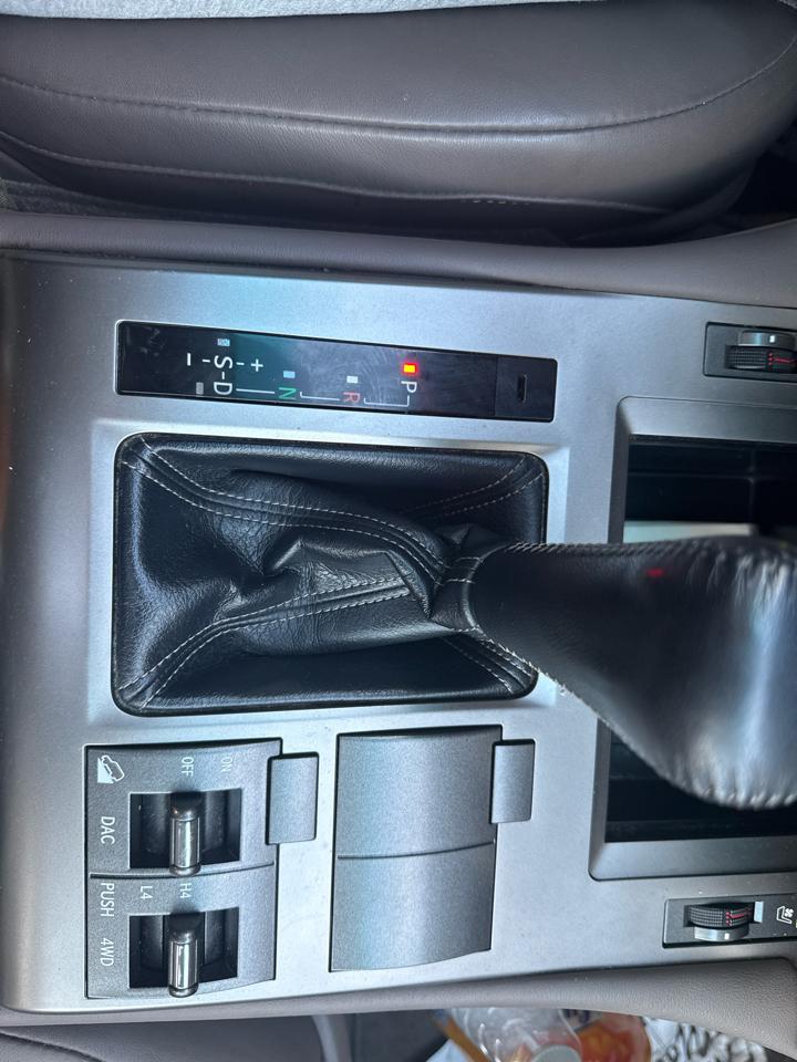 Lexus GX 460 4WD 4dr 2012