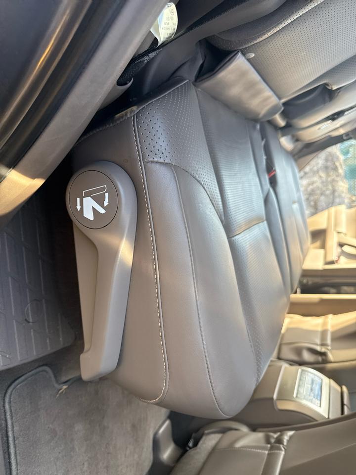 Lexus GX 460 4WD 4dr 2012