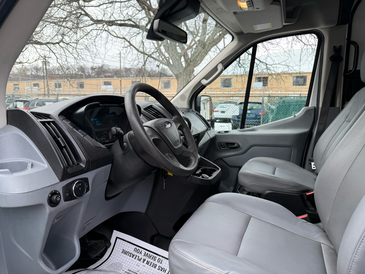 Ford Transit Van T-250 148" Med Rf 9000 GVWR Sliding RH Dr 2018