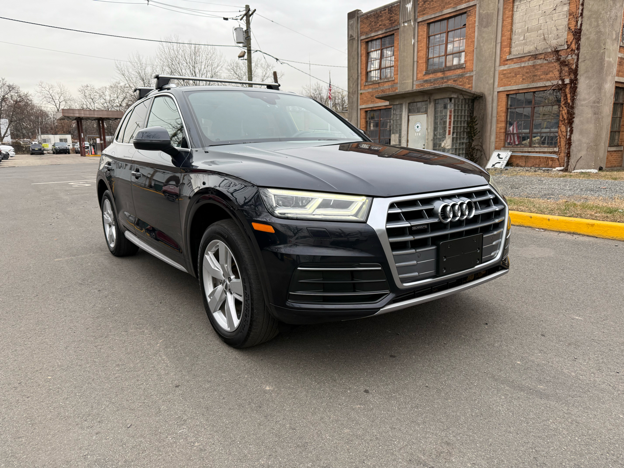 2019 Audi Q5 Premium Plus 45 TFSI quattro