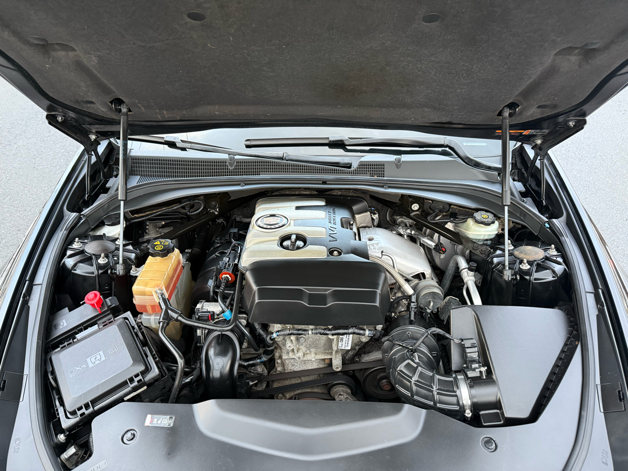 Cadillac CTS Sedan 4dr Sdn 2.0L Turbo Luxury AWD 2014