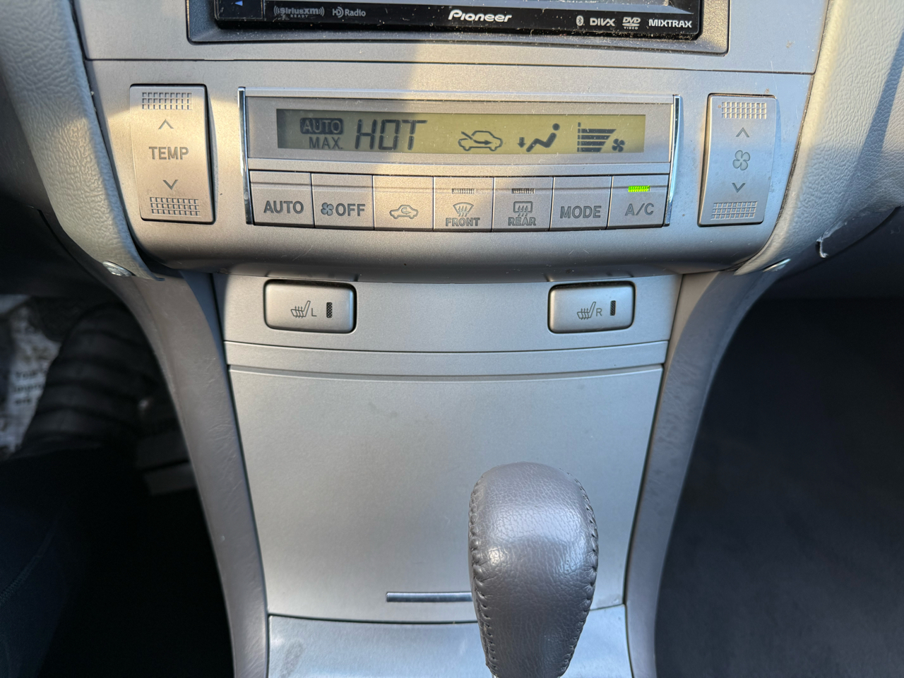 Toyota Camry Solara 2dr Conv V6 Auto SE Sport (Natl) 2007