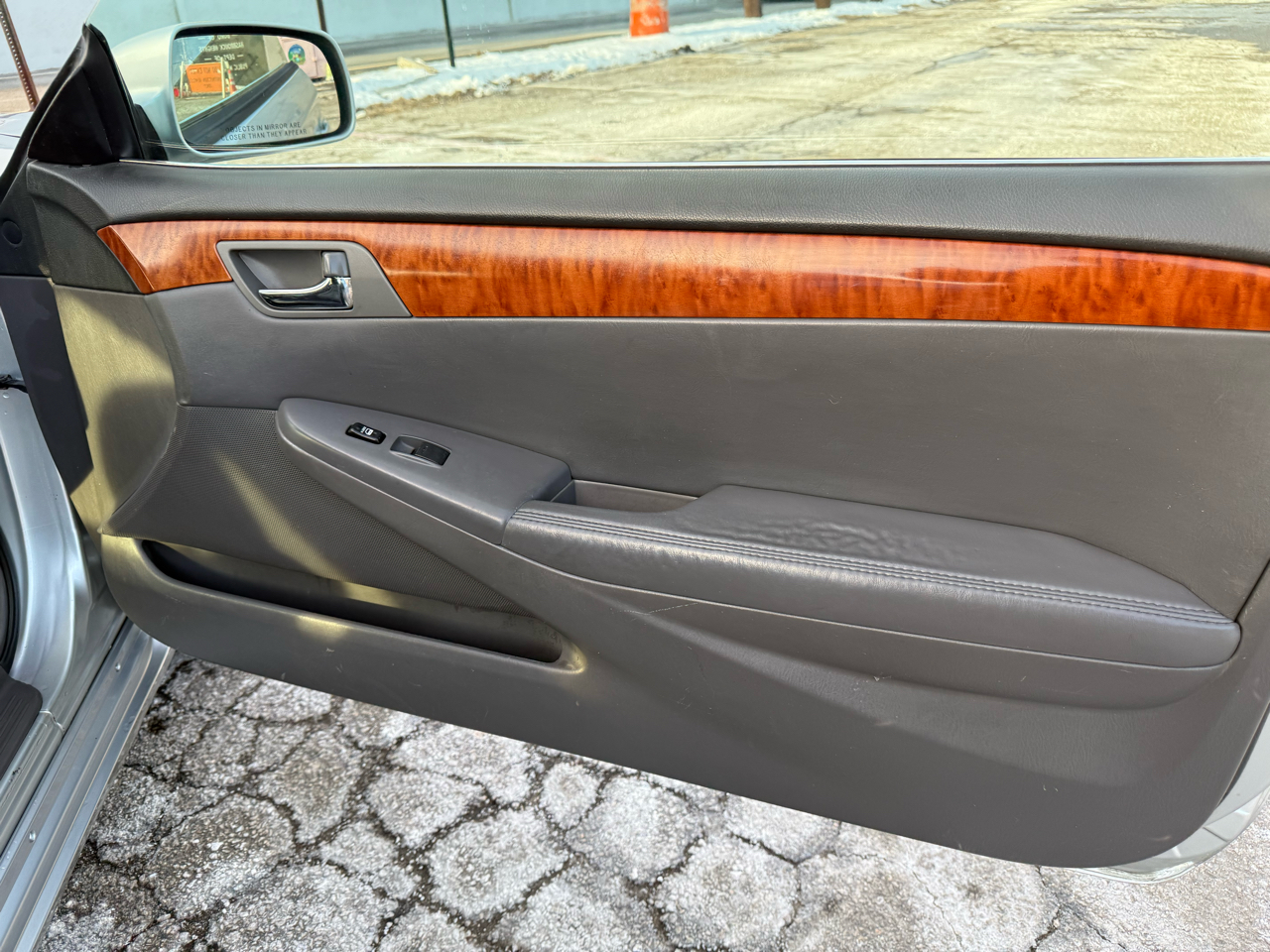 Toyota Camry Solara 2dr Conv V6 Auto SE Sport (Natl) 2007