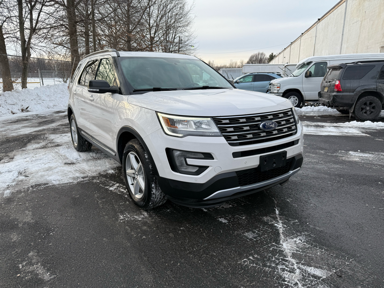 2017 Ford Explorer 