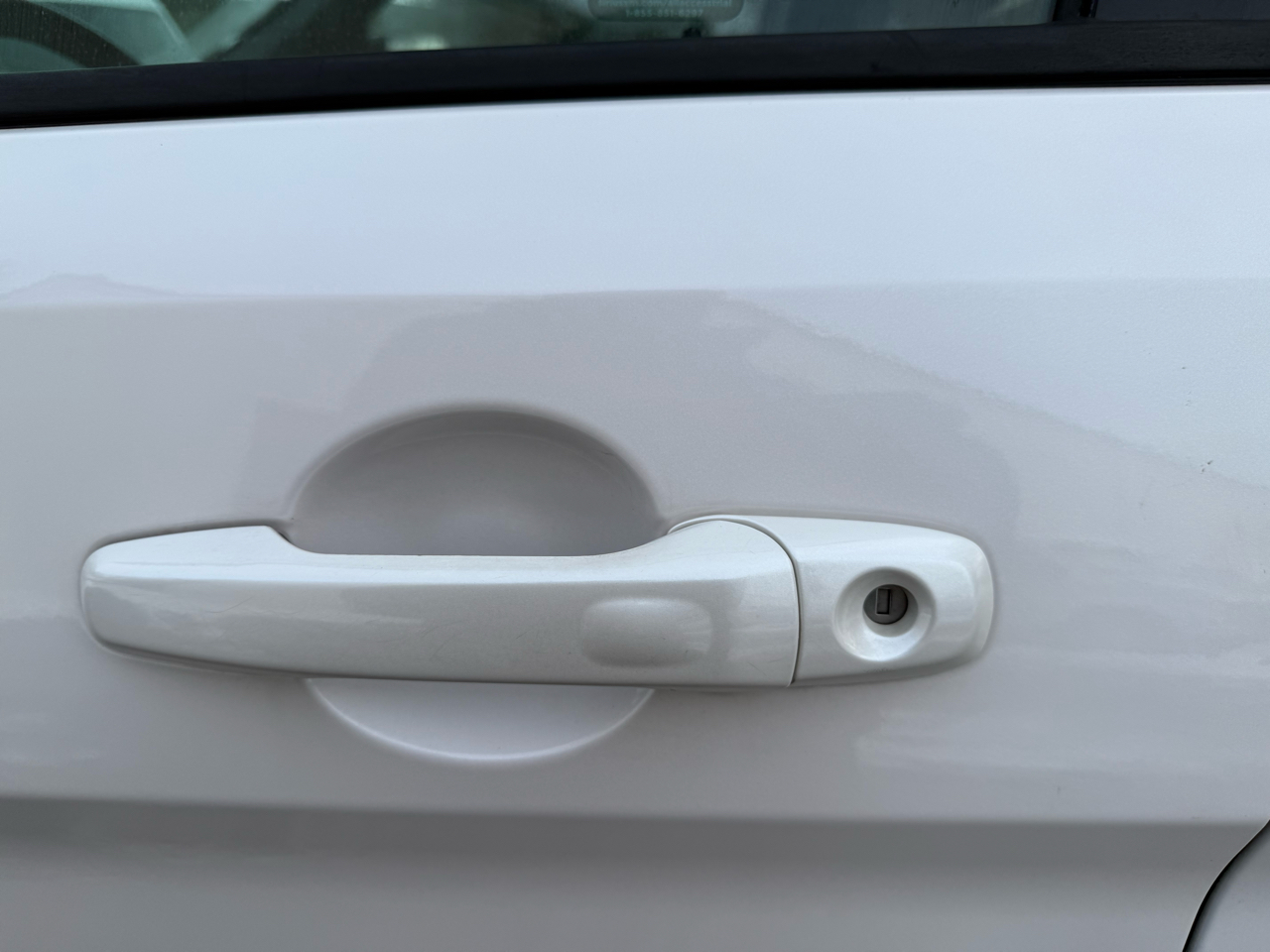 Ford Explorer XLT 4-Door 4WD 2017