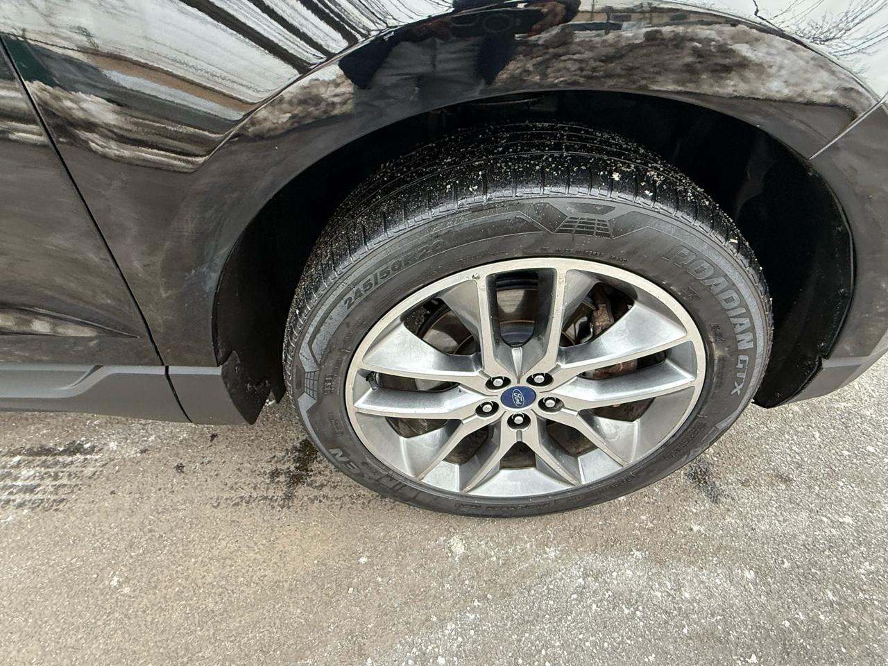 Ford Edge 4dr Titanium AWD 2016