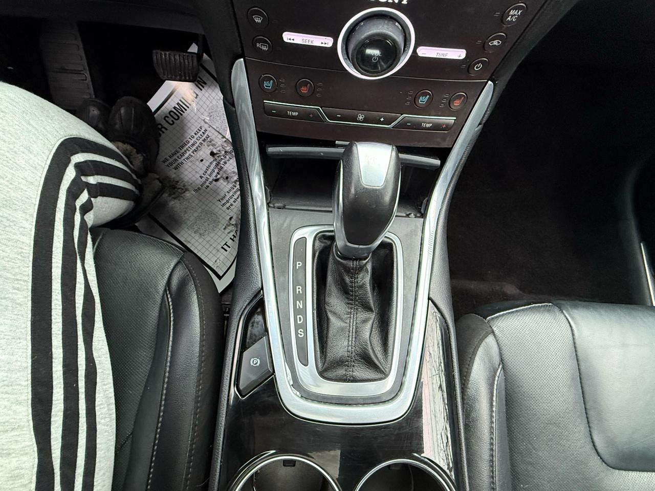 Ford Edge 4dr Titanium AWD 2016